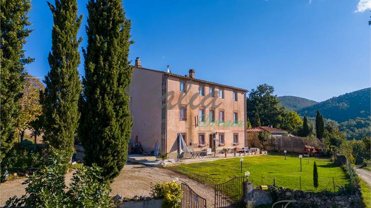Massa Marittima, antica e storica fattoria Santa Costanza