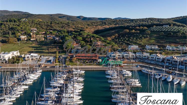 Apartment for Sale in 