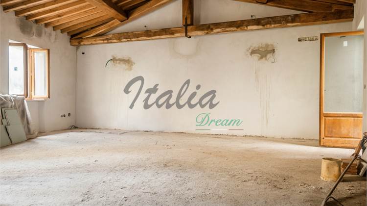 Wohnung zu Verkauf in Gavorrano