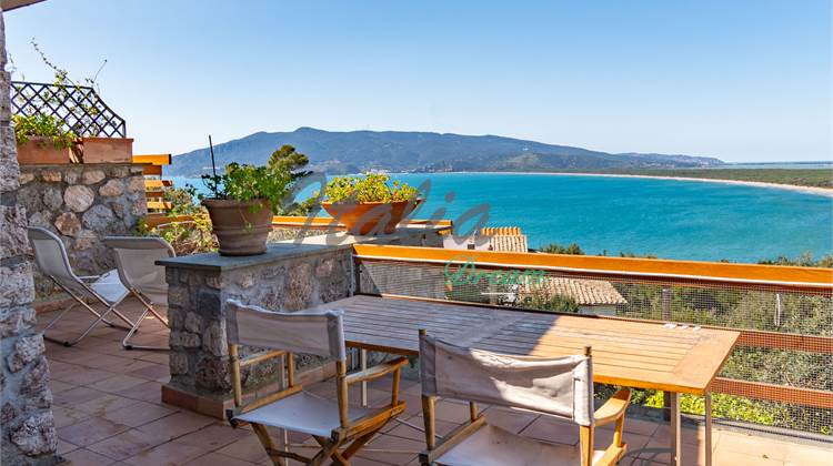 Апартаменты в Продажа в Orbetello