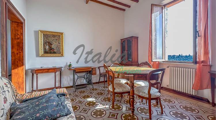 公寓 在 出售 到 Siena